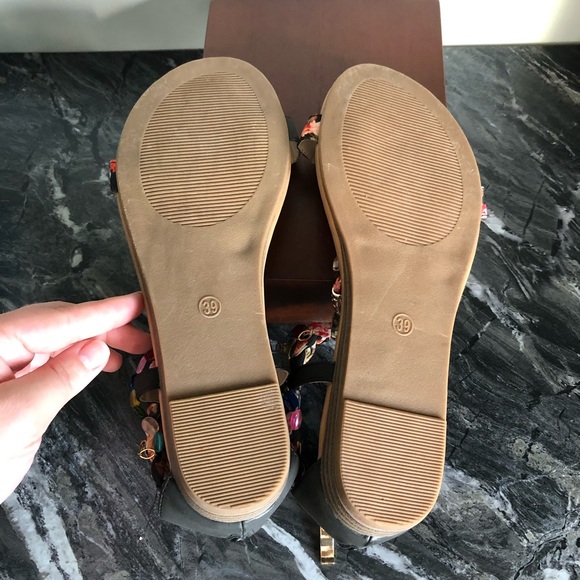 T-Strap Flat Heel Sandals - Picture 7 of 9